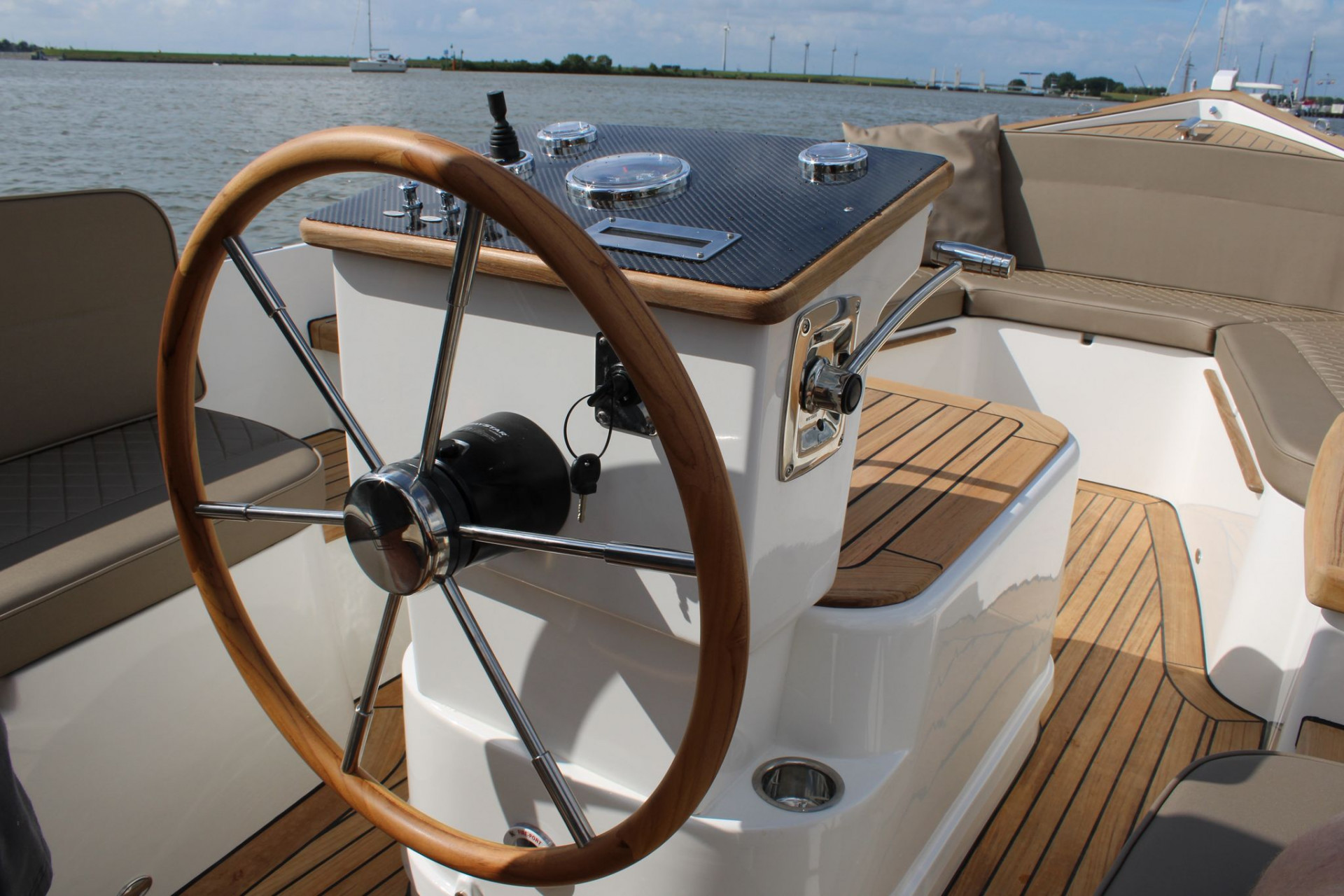 article_images_13_1753959652119143519.jpg